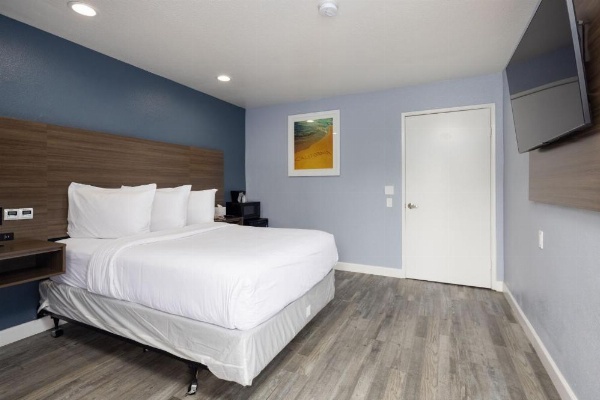 Days Inn by Wyndham Arroyo Grande Pismo Beach image 10