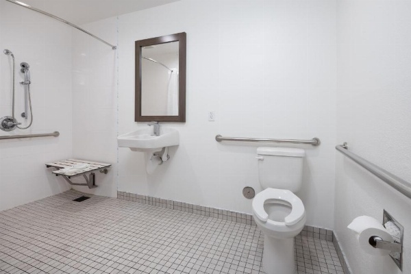 Days Inn by Wyndham Arroyo Grande Pismo Beach image 13