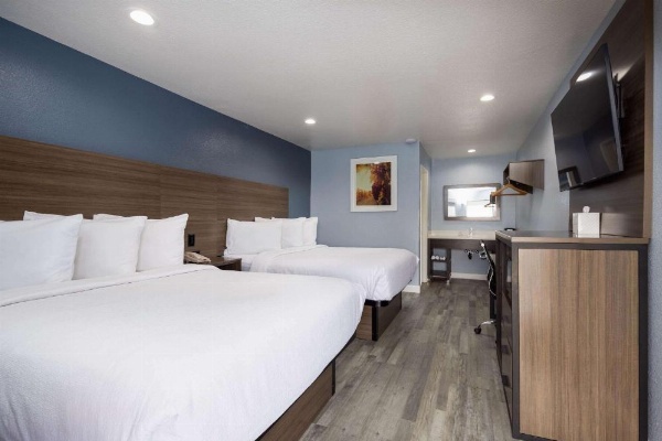 Days Inn by Wyndham Arroyo Grande Pismo Beach image 18