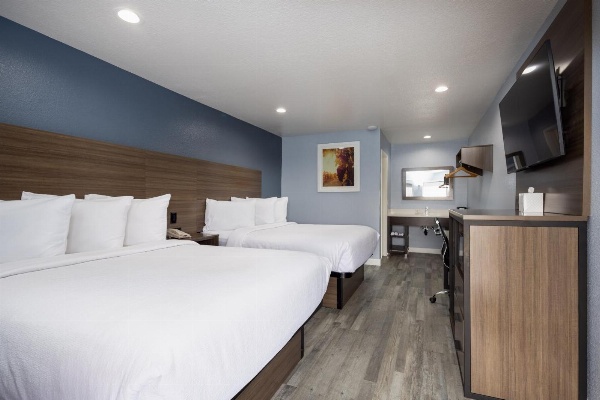 Days Inn by Wyndham Arroyo Grande Pismo Beach image 2